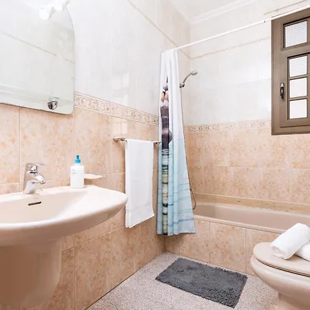 Home2book Urban Ii גראן טאראחל